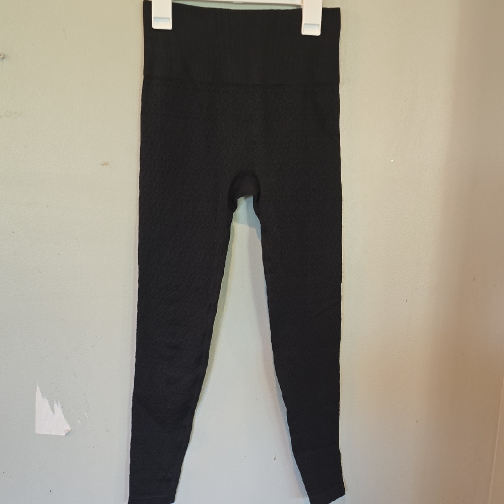 CLEARANCE Joy Lab Black Textured Leggings